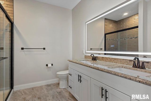 47 Durbin Terrace, Chatham, IL 62629