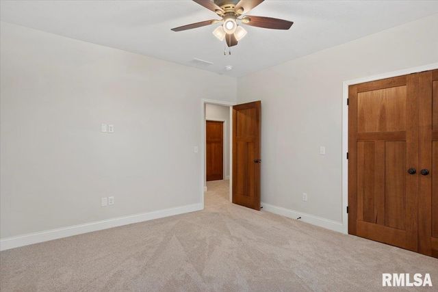 47 Durbin Terrace, Chatham, IL 62629