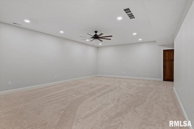 47 Durbin Terrace, Chatham, IL 62629