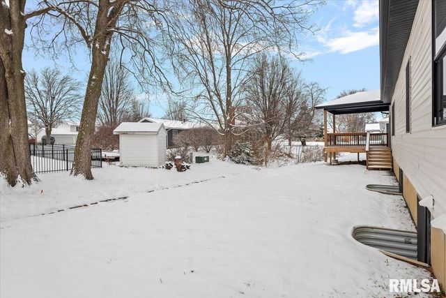 47 Durbin Terrace, Chatham, IL 62629