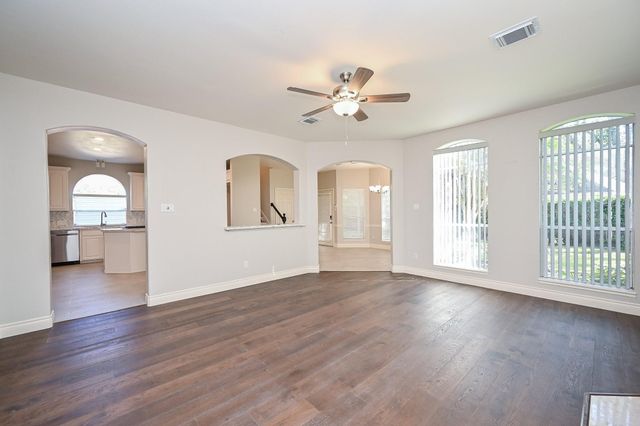 4710 April Meadow Way, Sugar Land, TX 77479