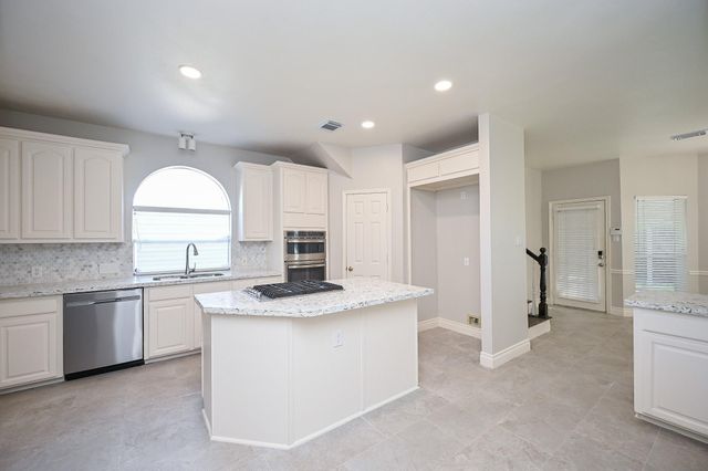 4710 April Meadow Way, Sugar Land, TX 77479