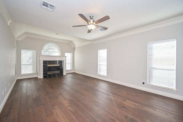 4710 April Meadow Way, Sugar Land, TX 77479