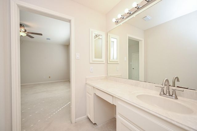 4710 April Meadow Way, Sugar Land, TX 77479