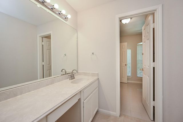 4710 April Meadow Way, Sugar Land, TX 77479