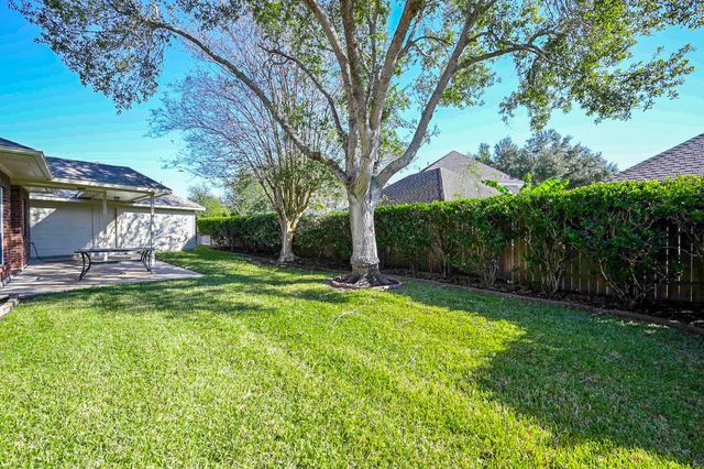 4710 April Meadow Way, Sugar Land, TX 77479