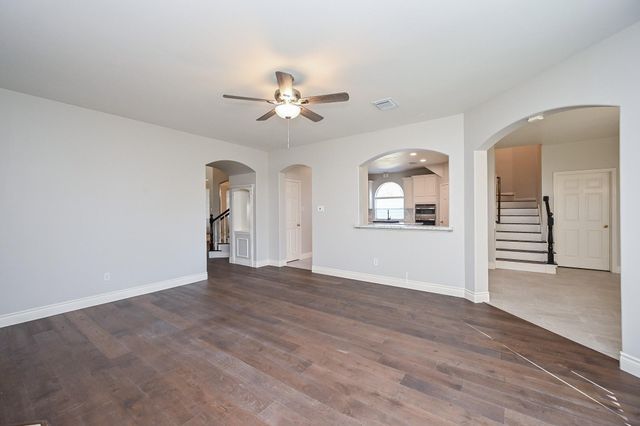 4710 April Meadow Way, Sugar Land, TX 77479