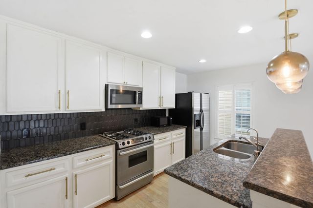 1714 W Webster Street 61, Houston, TX 77019