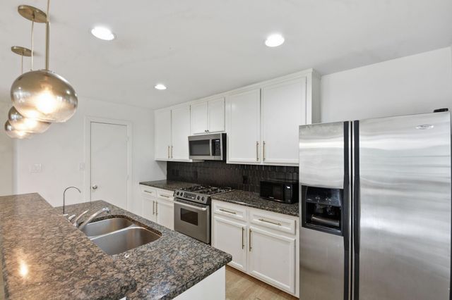 1714 W Webster Street 61, Houston, TX 77019