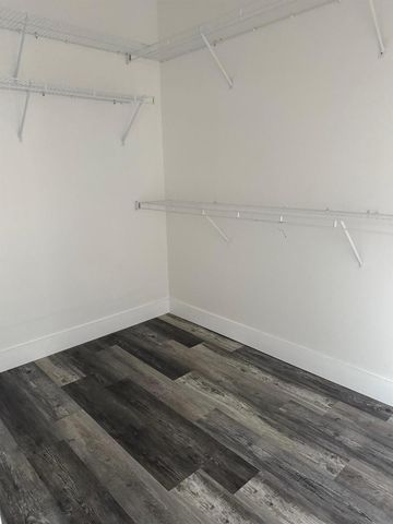 822 NW Sorrento Lane, Port St. Lucie, FL 34986