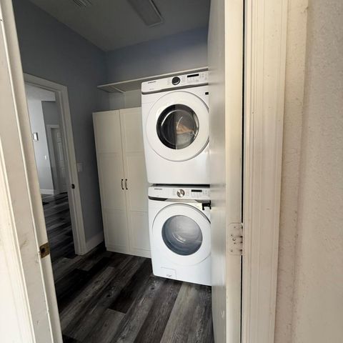 822 NW Sorrento Lane, Port St. Lucie, FL 34986