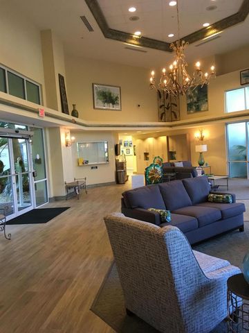 822 NW Sorrento Lane, Port St. Lucie, FL 34986