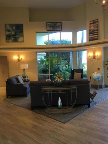 822 NW Sorrento Lane, Port St. Lucie, FL 34986