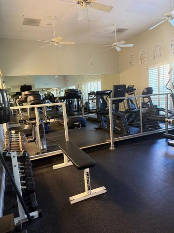 822 NW Sorrento Lane, Port St. Lucie, FL 34986