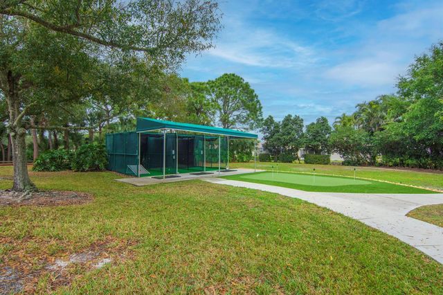 822 NW Sorrento Lane, Port St. Lucie, FL 34986