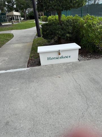 822 NW Sorrento Lane, Port St. Lucie, FL 34986