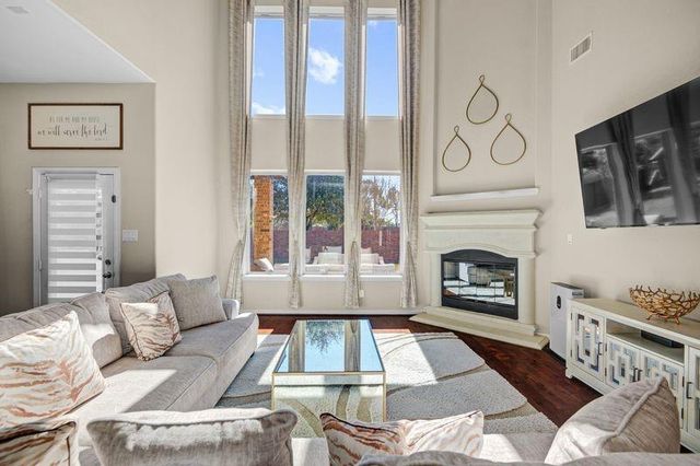 3014 Peach Creek Court, Pearland, TX 77584