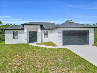 3202 32nd ST W, Lehigh Acres, FL 33971