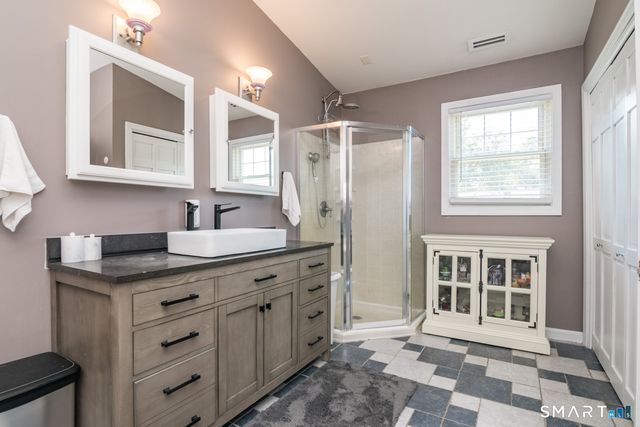 541 George Washington Road, Enfield, CT 06082