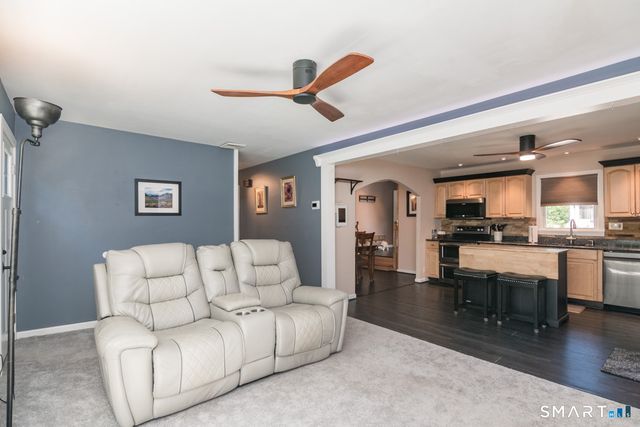 541 George Washington Road, Enfield, CT 06082