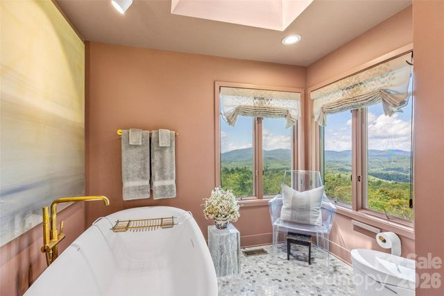 2618 Big Sheepcliff Road, Cashiers, NC 28717