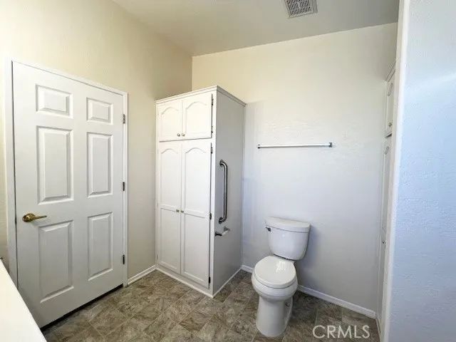 3850 Atlantic 287, Highland, CA 92346