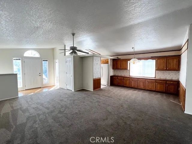 3850 Atlantic 287, Highland, CA 92346