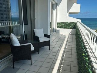 199 Ocean Lane Dr 903, Key Biscayne, FL 33149