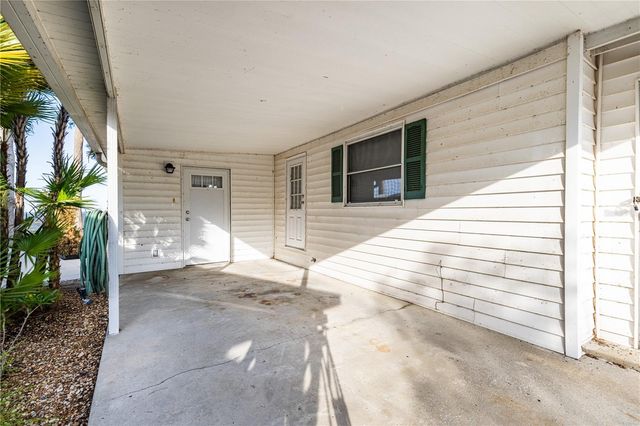 12315 US HIGHWAY 441 23, Tavares, FL 32778