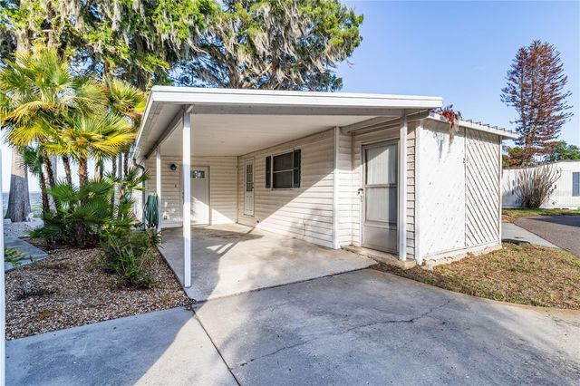 12315 US HIGHWAY 441 23, Tavares, FL 32778