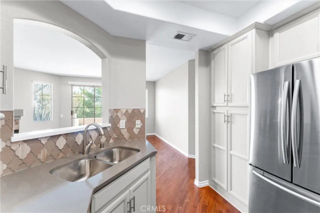 7977 E Viewrim Drive, Anaheim Hills, CA 92808