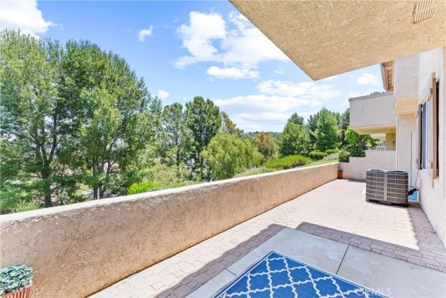 7977 E Viewrim Drive, Anaheim Hills, CA 92808