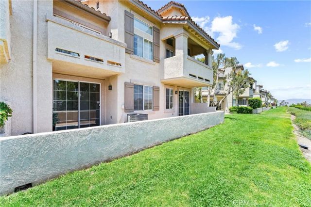 7977 E Viewrim Drive, Anaheim Hills, CA 92808
