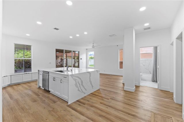 5556 Spanish River Road, Fort Pierce, FL 34951