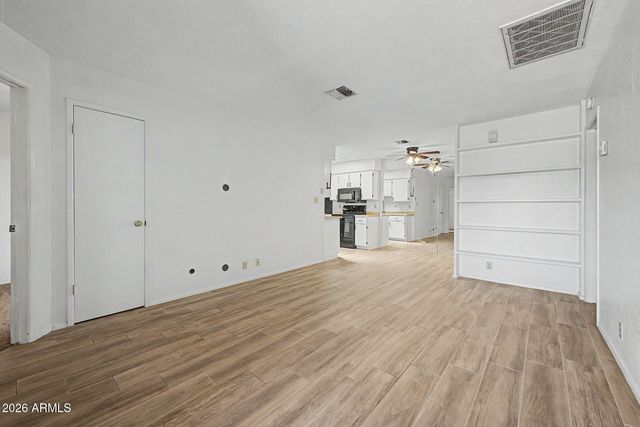 20236 N 6TH Drive 6, Phoenix, AZ 85027