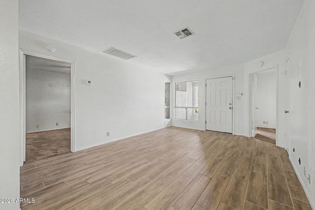 20236 N 6TH Drive 6, Phoenix, AZ 85027