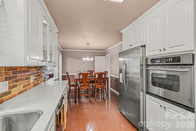 7944 Pawtuckett Road, Charlotte, NC 28214
