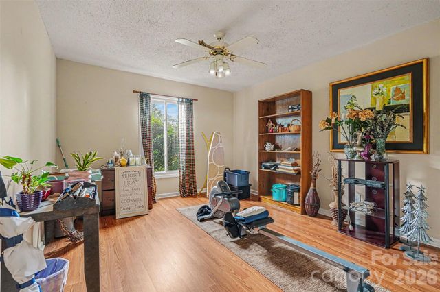 7944 Pawtuckett Road, Charlotte, NC 28214