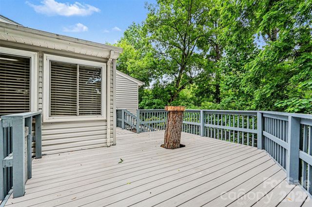 7944 Pawtuckett Road, Charlotte, NC 28214