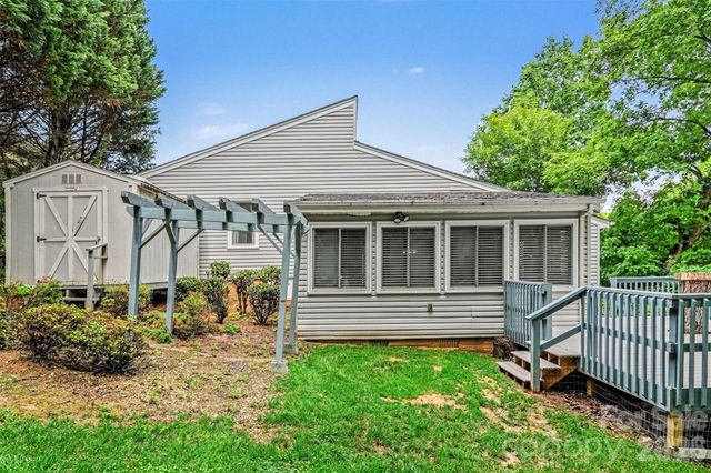 7944 Pawtuckett Road, Charlotte, NC 28214