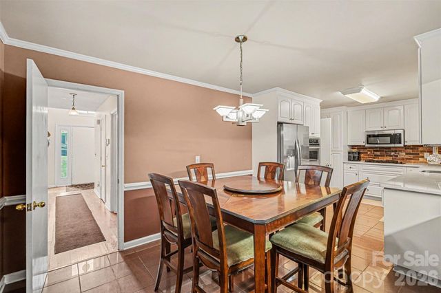7944 Pawtuckett Road, Charlotte, NC 28214