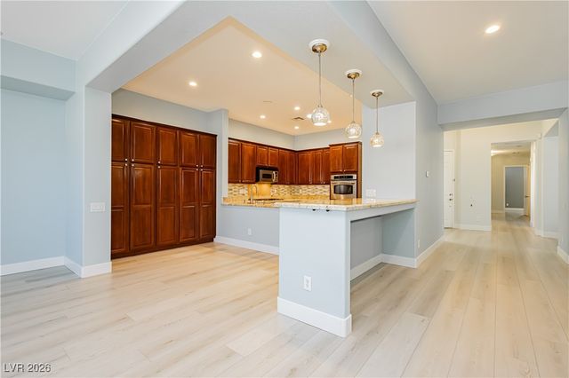 2748 Leys Burnett Avenue, Henderson, NV 89044