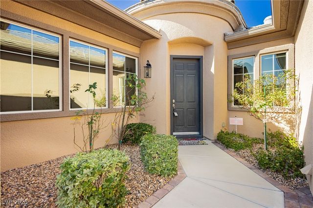 2748 Leys Burnett Avenue, Henderson, NV 89044