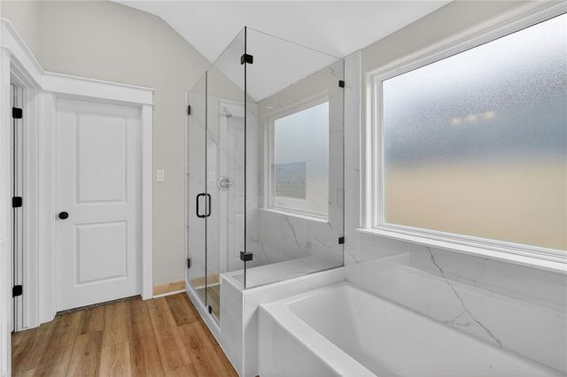 200 Orchard Cove, Snook, TX 77878