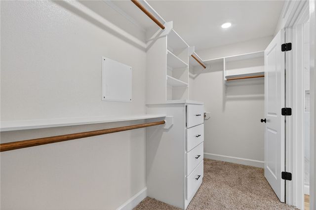 200 Orchard Cove, Snook, TX 77878