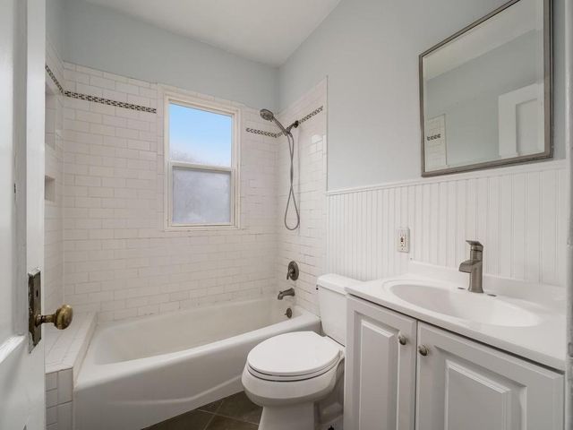 4353 Bryant Avenue S, Minneapolis, MN 55409
