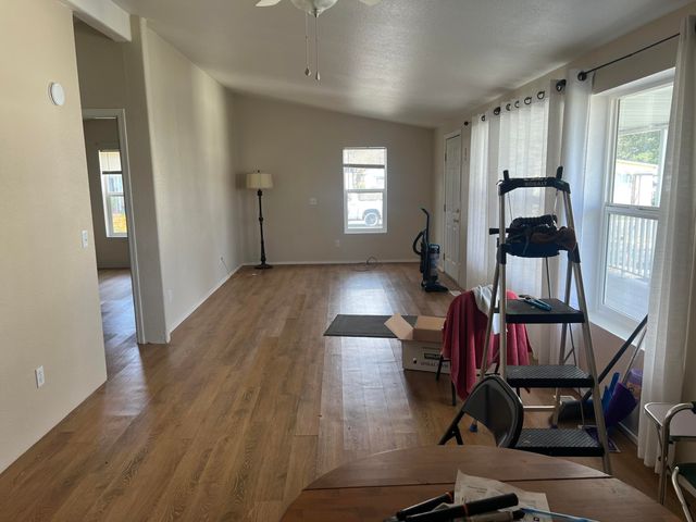 6850 Downing Road 25, Central Point, OR 97502