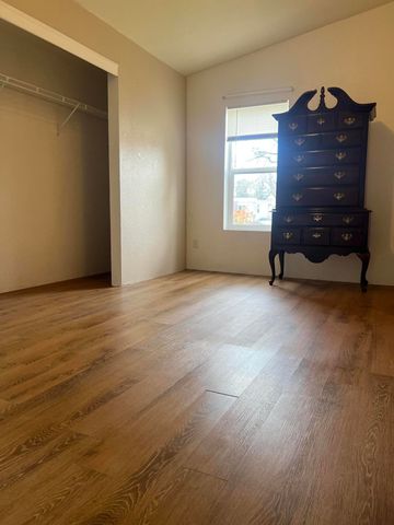 6850 Downing Road 25, Central Point, OR 97502