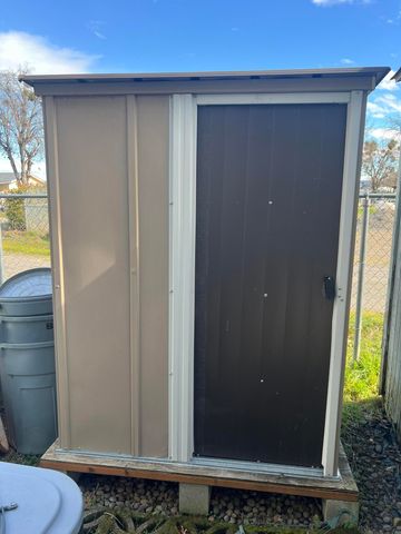 6850 Downing Road 25, Central Point, OR 97502