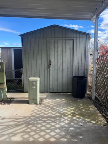 6850 Downing Road 25, Central Point, OR 97502